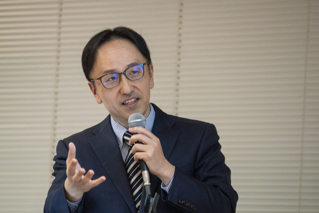 江田 健二氏
