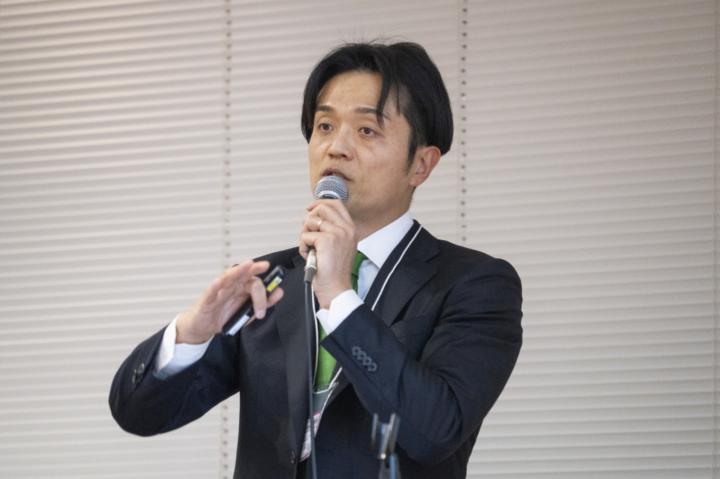 石井 拓也氏